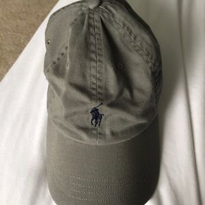 polo, gray, fitted hat